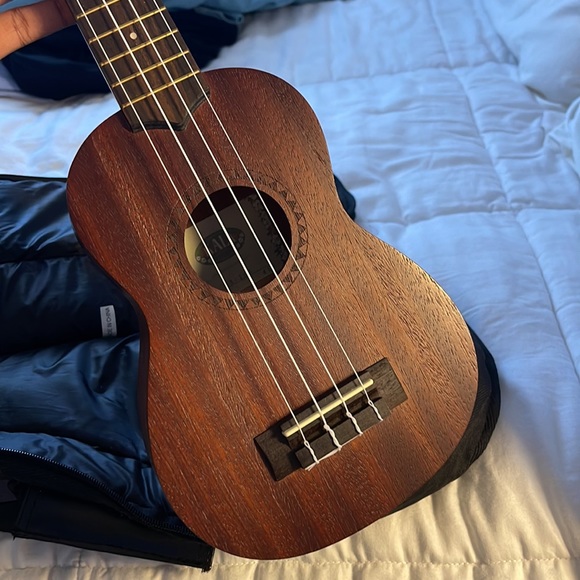 Authentic Hawaiian Kala Ukulele - Picture 2 of 5